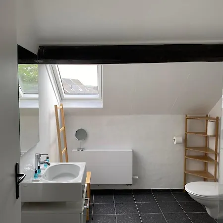 Authentic Cozy Group 7p Near Maastricht